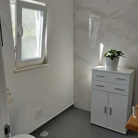 Holiday home Hidden Valley House Tomar